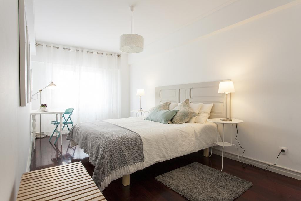 Joivy Superb 1-Bed Apt With Workspace And Terrace, Close To Avenida Da Liberdade Lisboa Kültér fotó