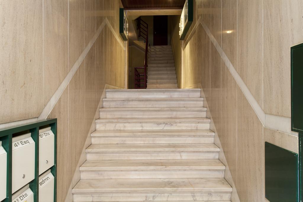 Joivy Superb 1-Bed Apt With Workspace And Terrace, Close To Avenida Da Liberdade Lisboa Kültér fotó